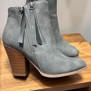 Journee Collection Charcoal Ankle Booties